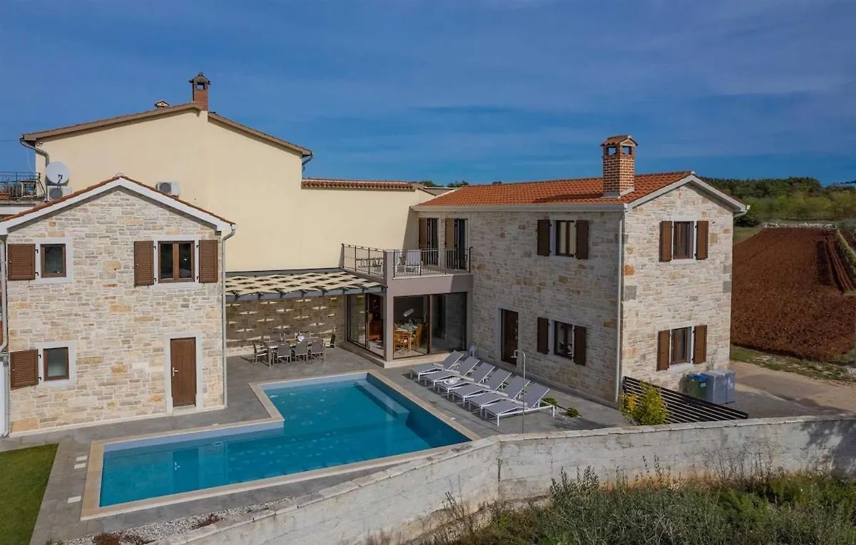 Villa Rova By Kompas Villas Vosteni Croatia
