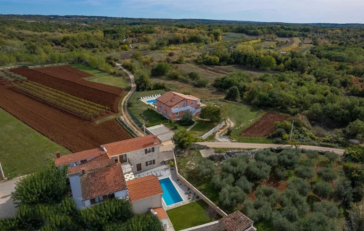 Villa Rova By Kompas Villas Vosteni