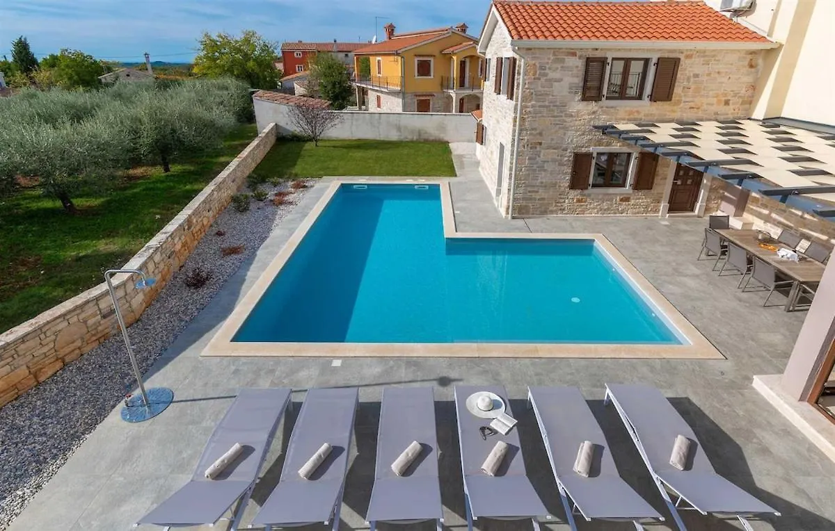 Villa Rova By Kompas Villas Vosteni Croatia